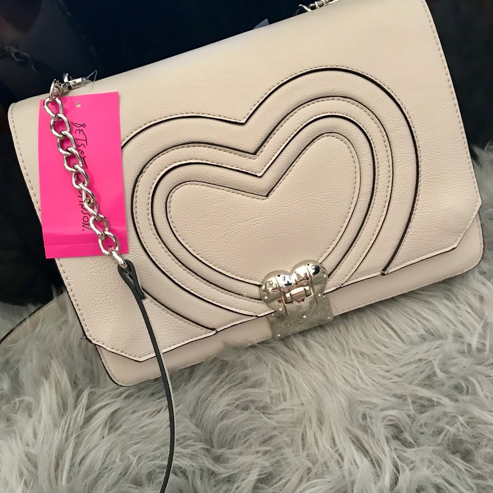 🖤🖤Betsey Johnson Crossbody Messenger Purse🖤🖤
